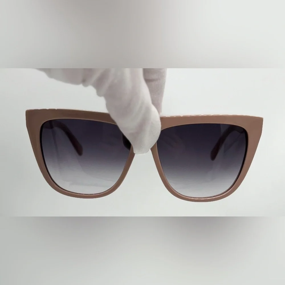 STELLA MCCARTNEY Blush Gold Chain Sunglasses SC0011SA Excellent condition! - Picture 9 of 10